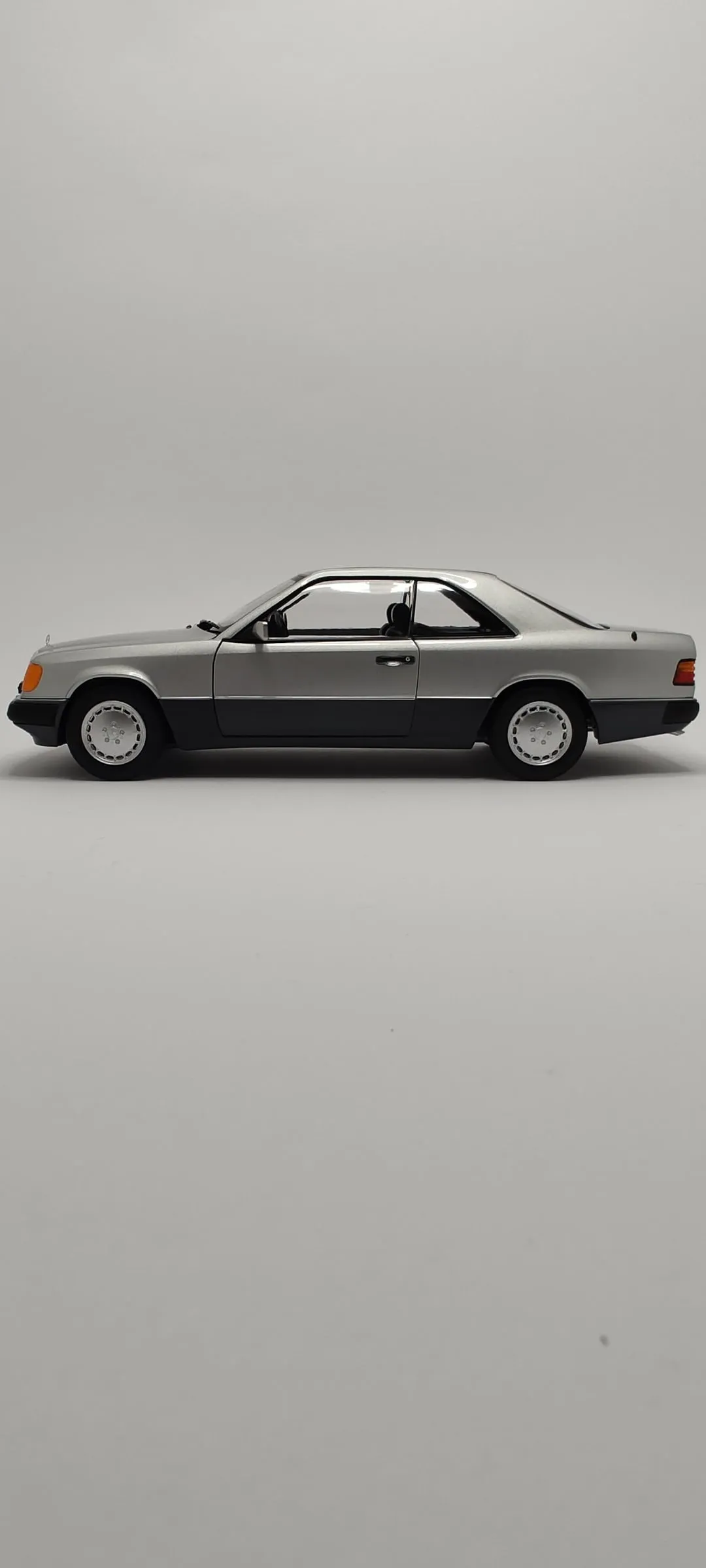 48160 mercedes s class diecast