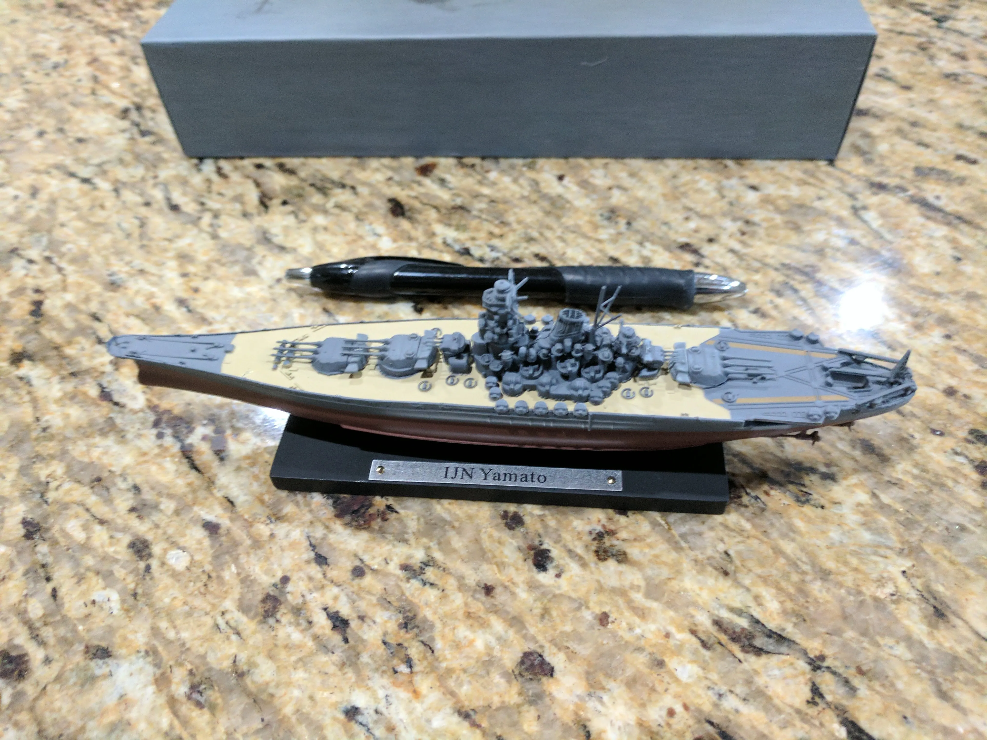 48162 yamato diecast toys display