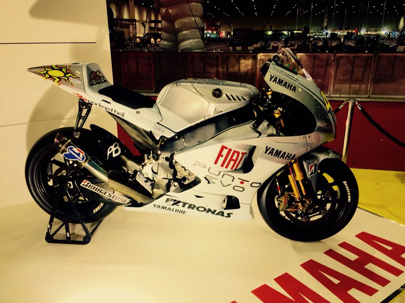 48167 honda nsr500 2001 diecast