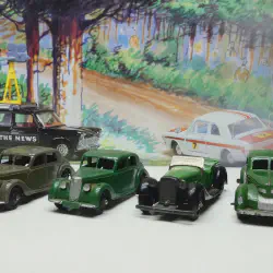 /img/48180-cleaning-diecast-cars.webp