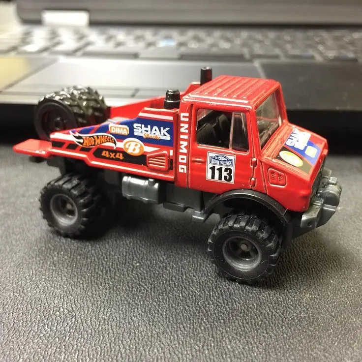 48181 diecast cars display