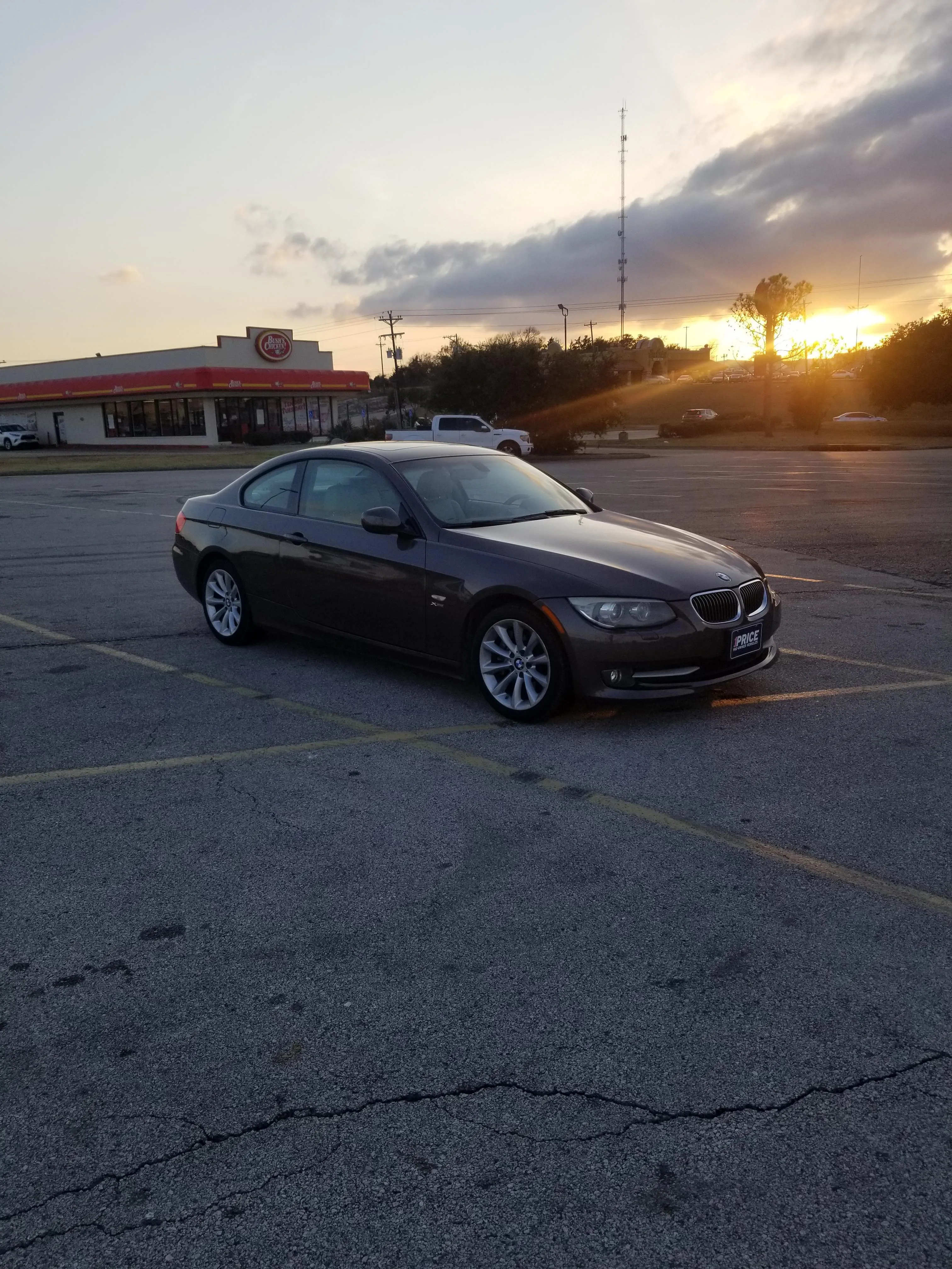 48182 335i diecast car model3