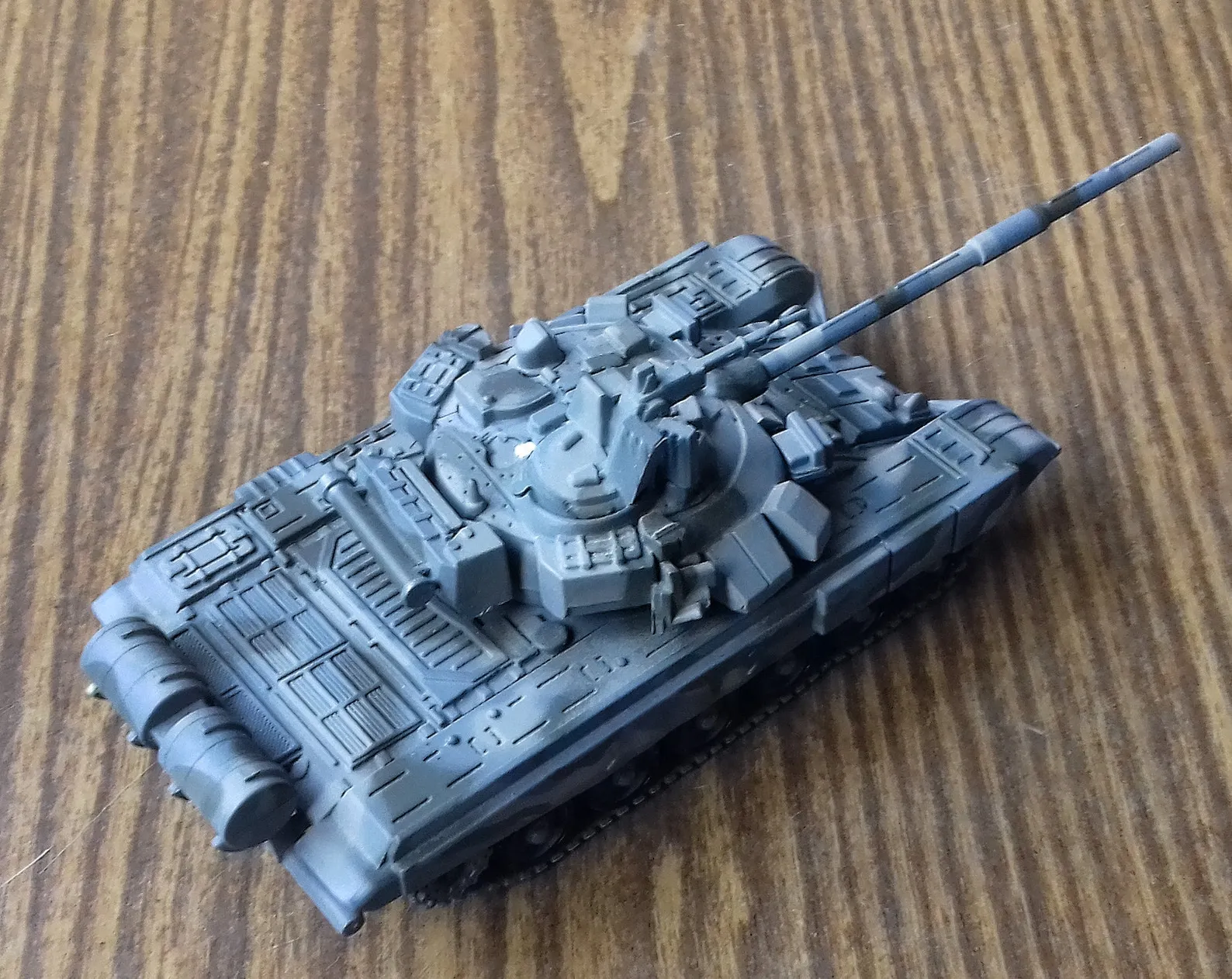 48186 diecast t72 tank functional