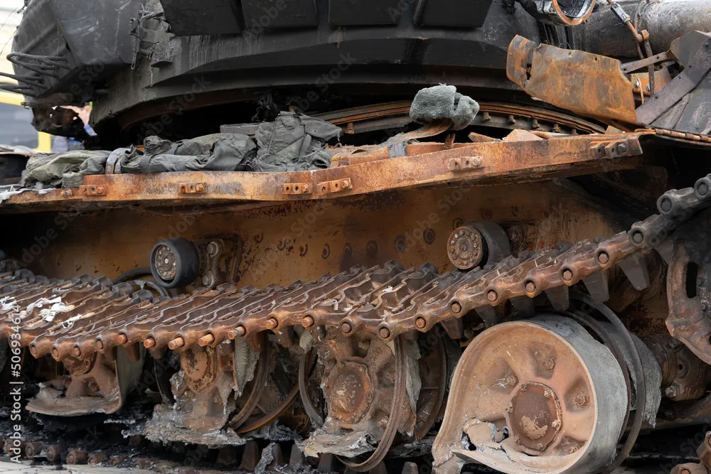 48186 diecast t72 tank metal