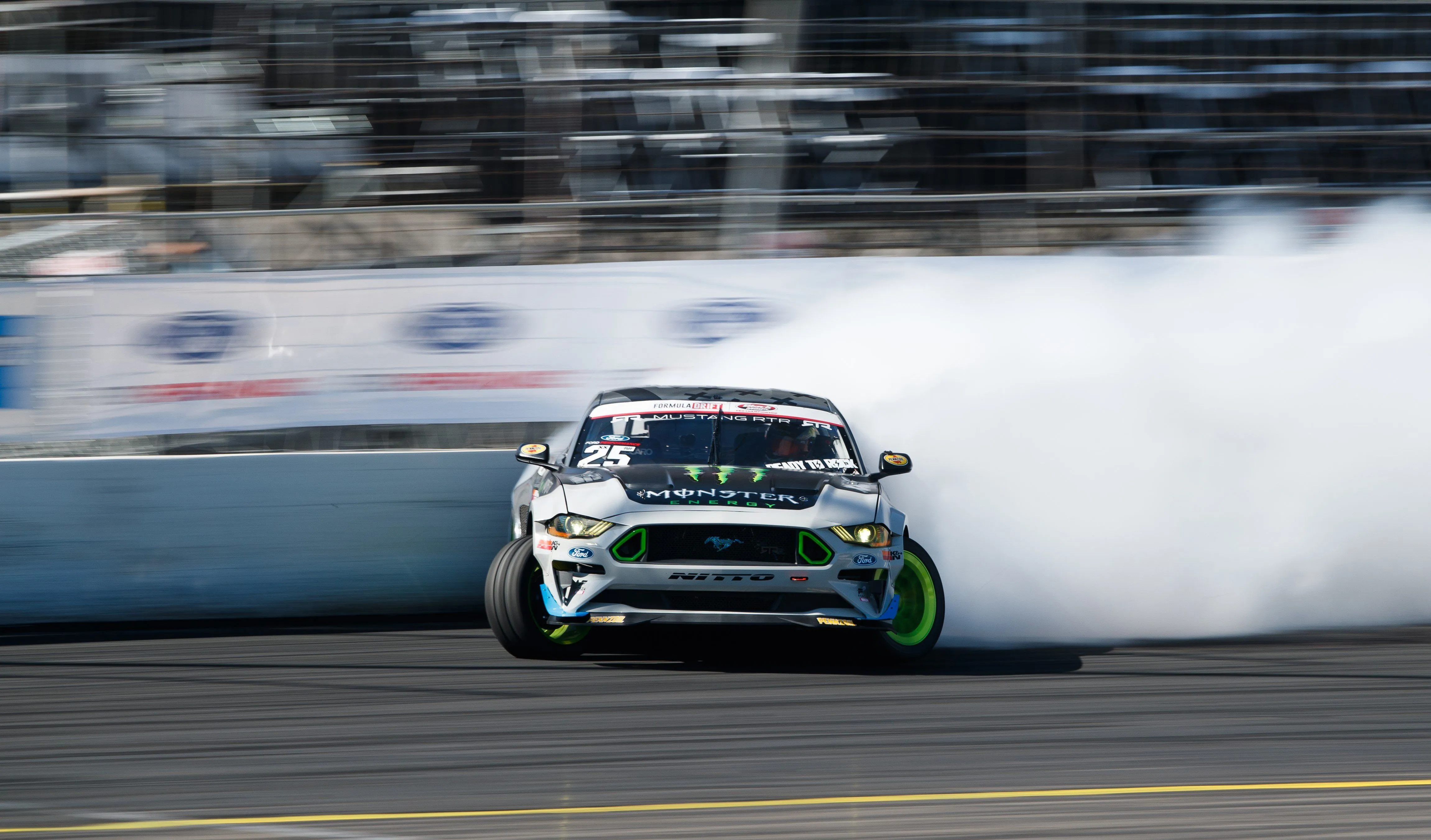 48187 vaughn gittin jr diecast display