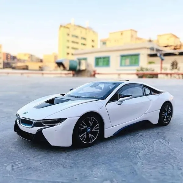 48205 rastar bmw i8 diecast materials