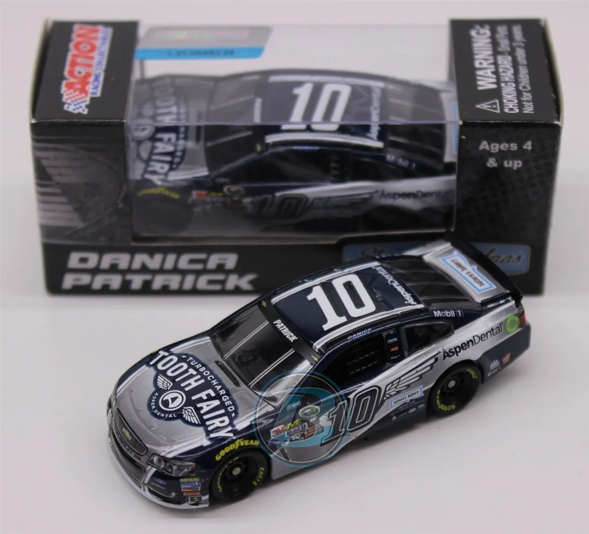 48224 jimmie johnson diecast