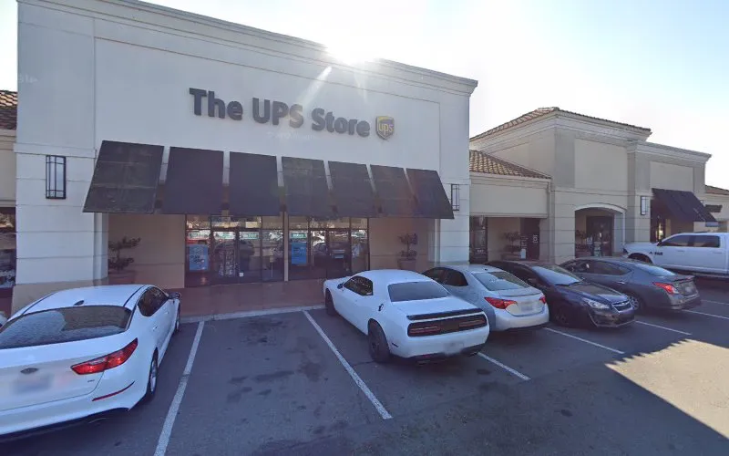 48232 diecast model shop exterior