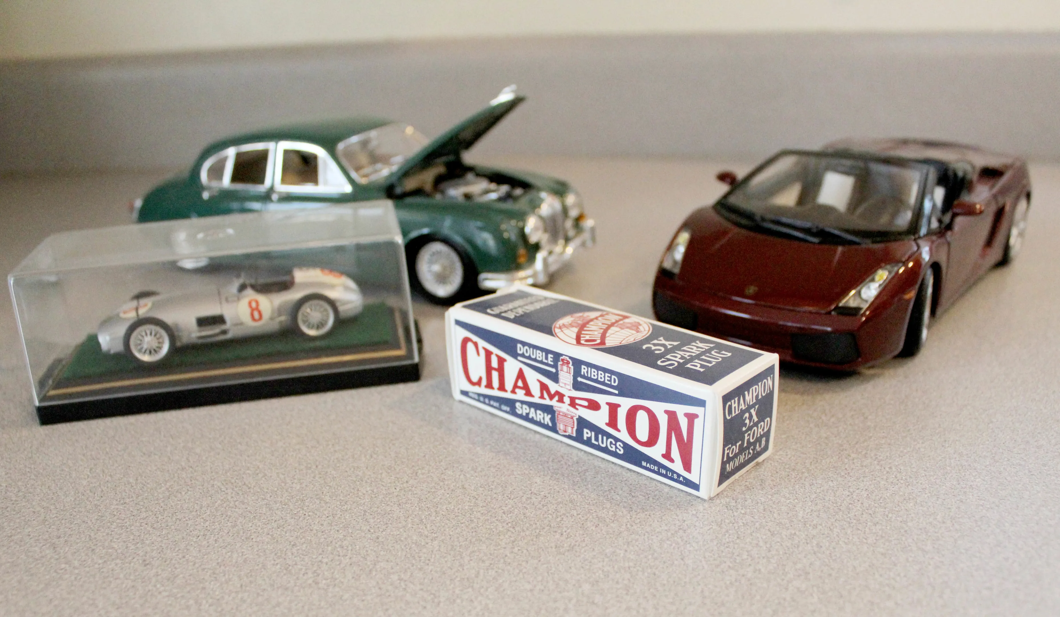/img/48246-diecast-car-community-toronto.webp