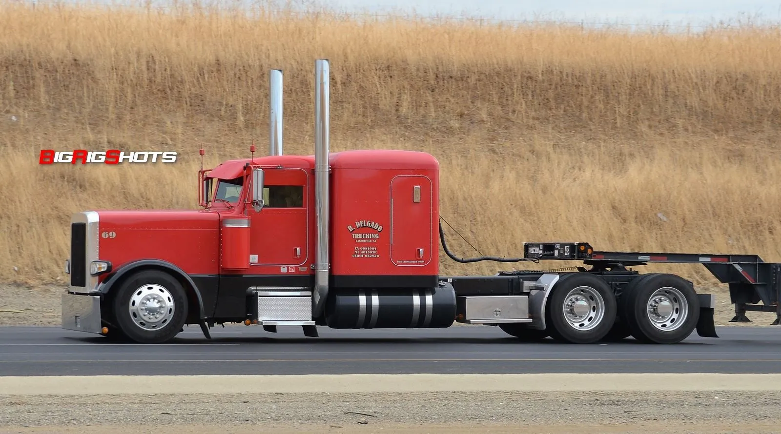 48264 peterbilt 379 diecast materials