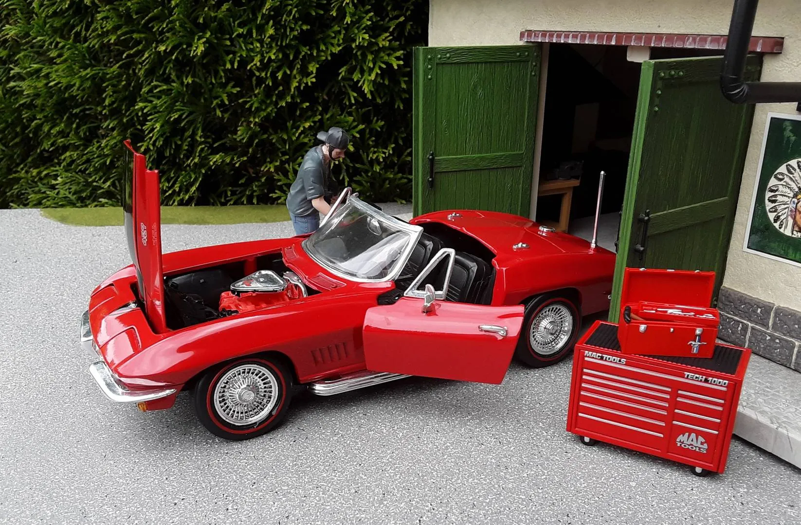 48272 corvette diecast models interior