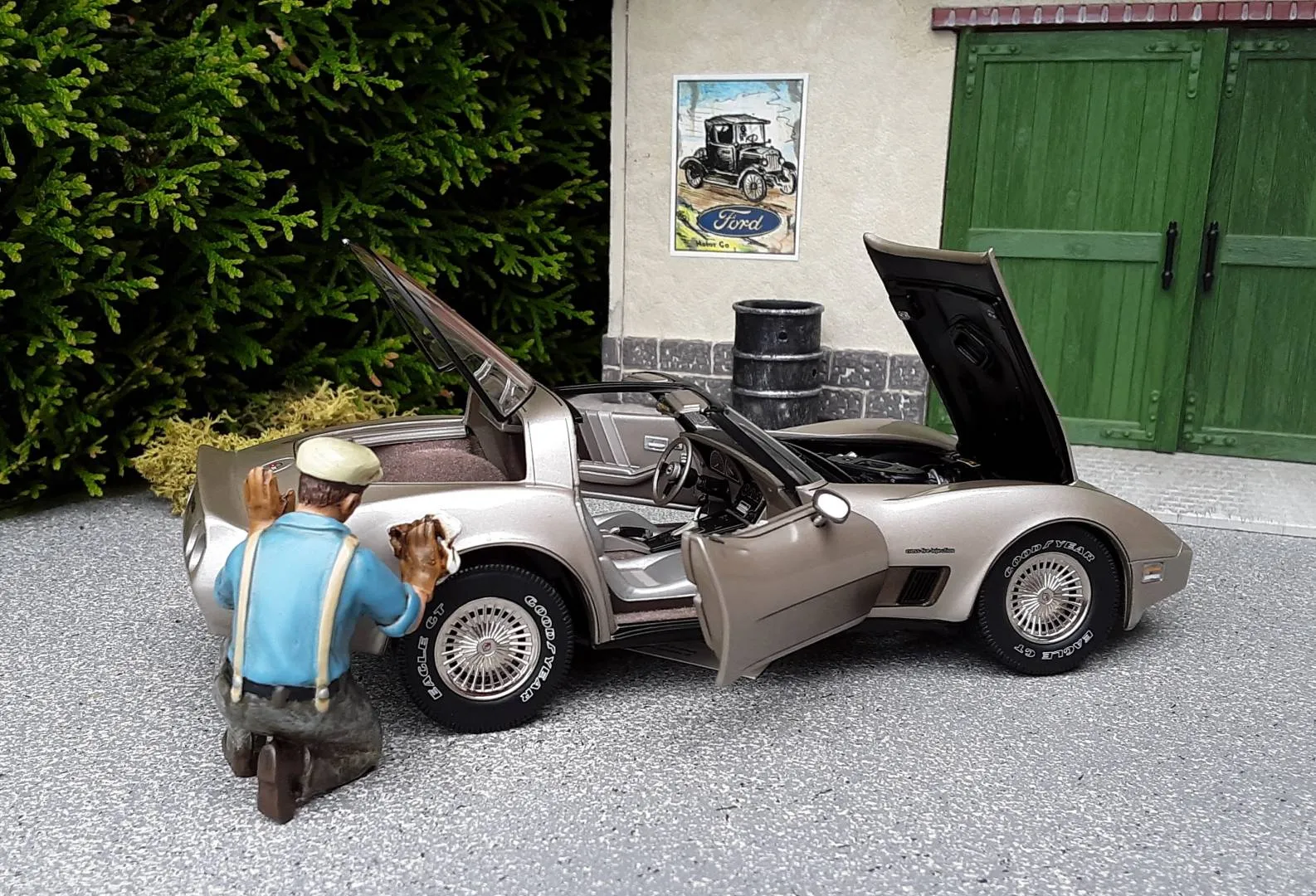 48272 corvette diecast models rare