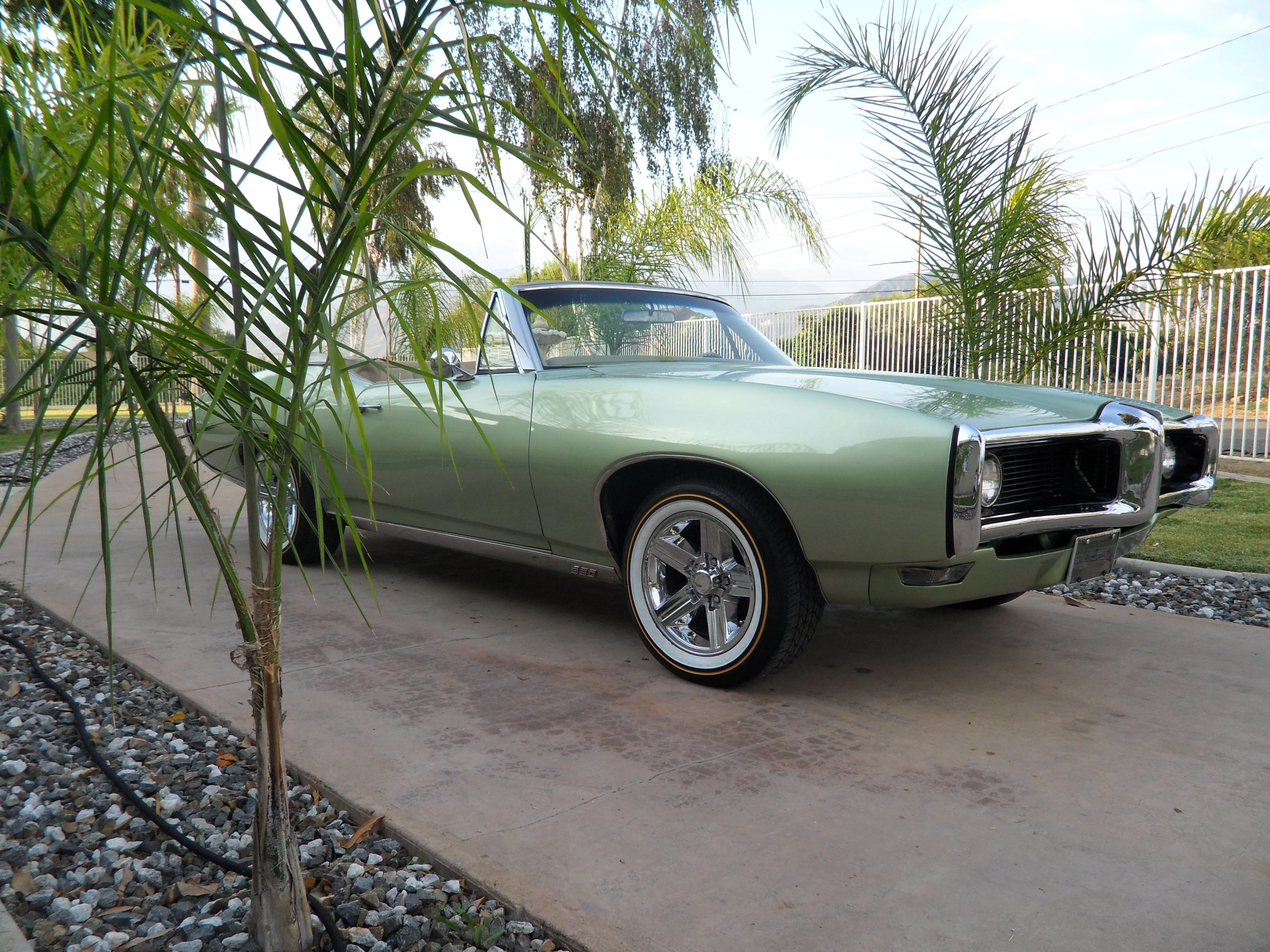 48287 ferrari 330p3 diecast