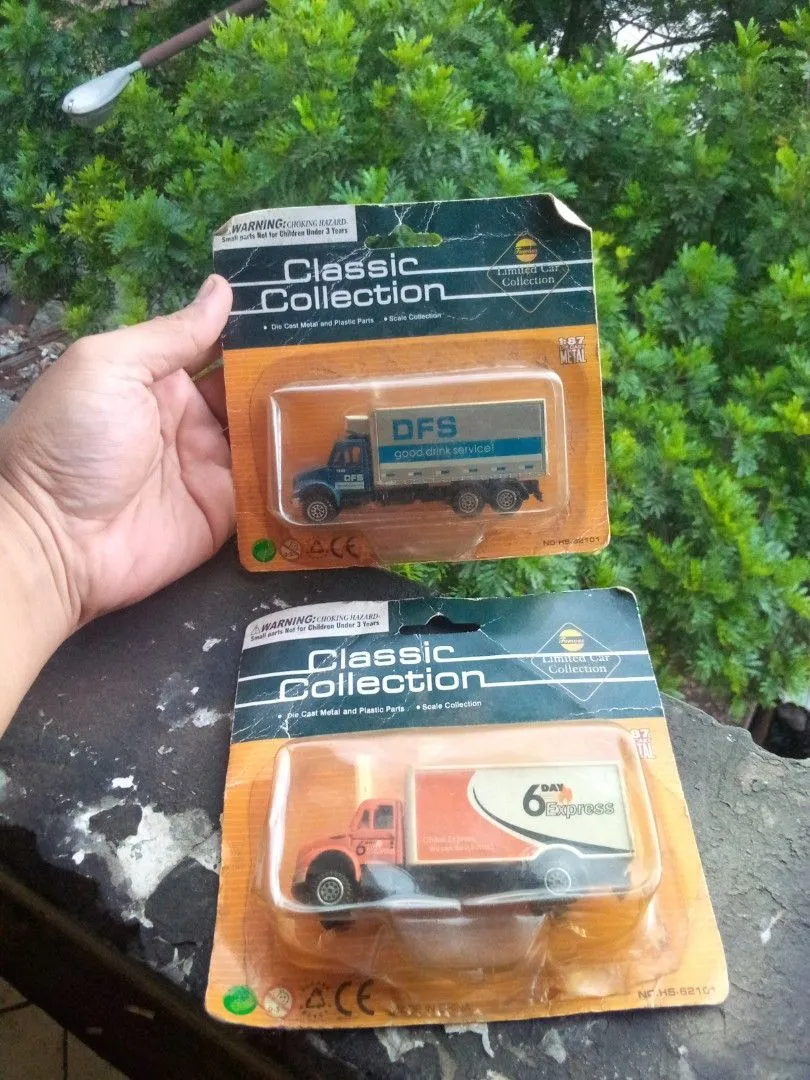 48312 diecast mobil nilai
