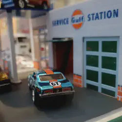 /img/48317-diecast-car-display.webp