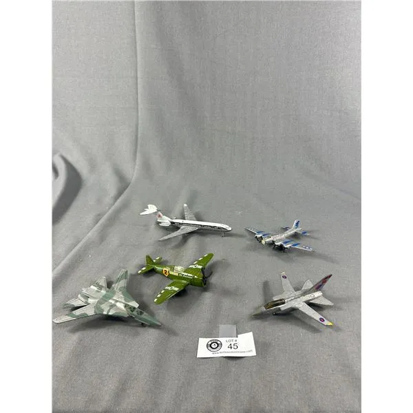 48351 diecast plane commercial