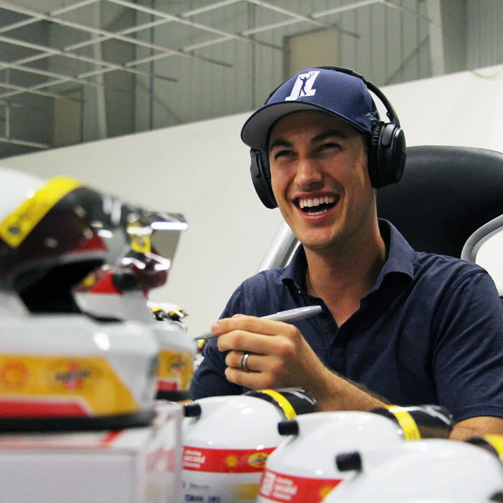 48368 joey logano championship celebration