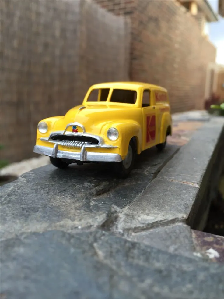 48379 ambassador car diecast