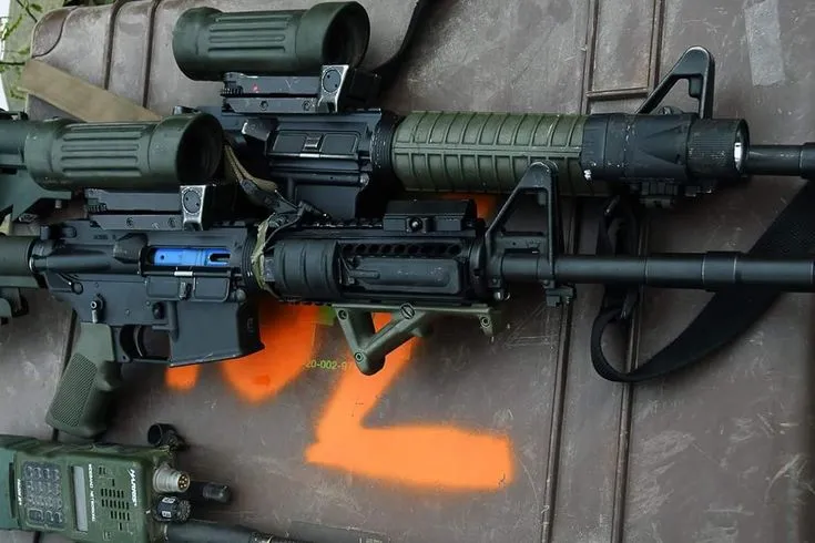 48385 diecast assault rifle 6