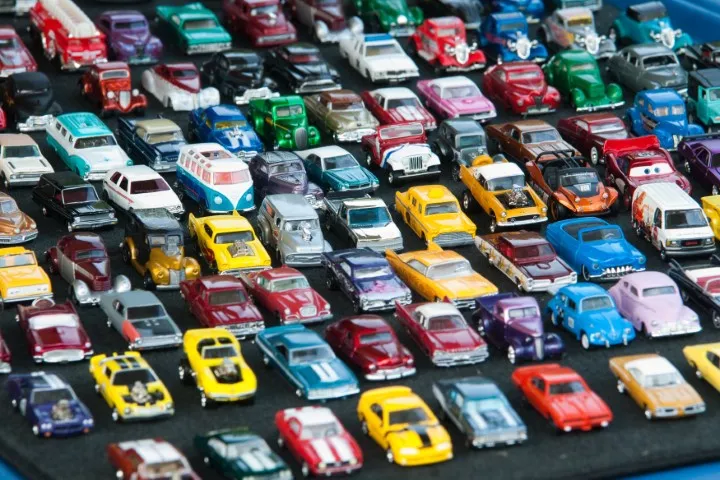 48389 diecast car material