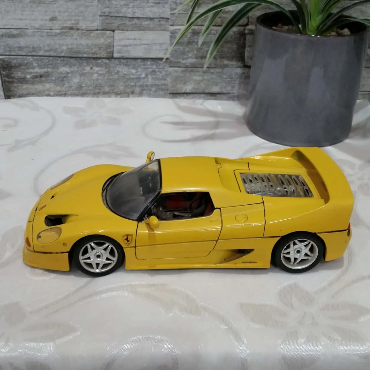 48403 ferrari j50 diecast scale comparison