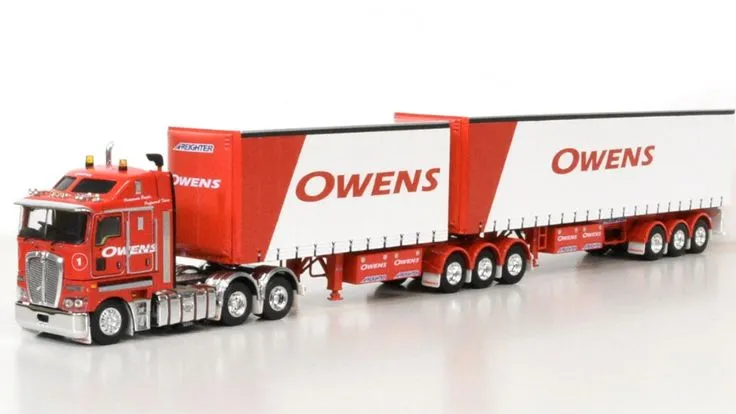 48409 enclosed diecast trailer