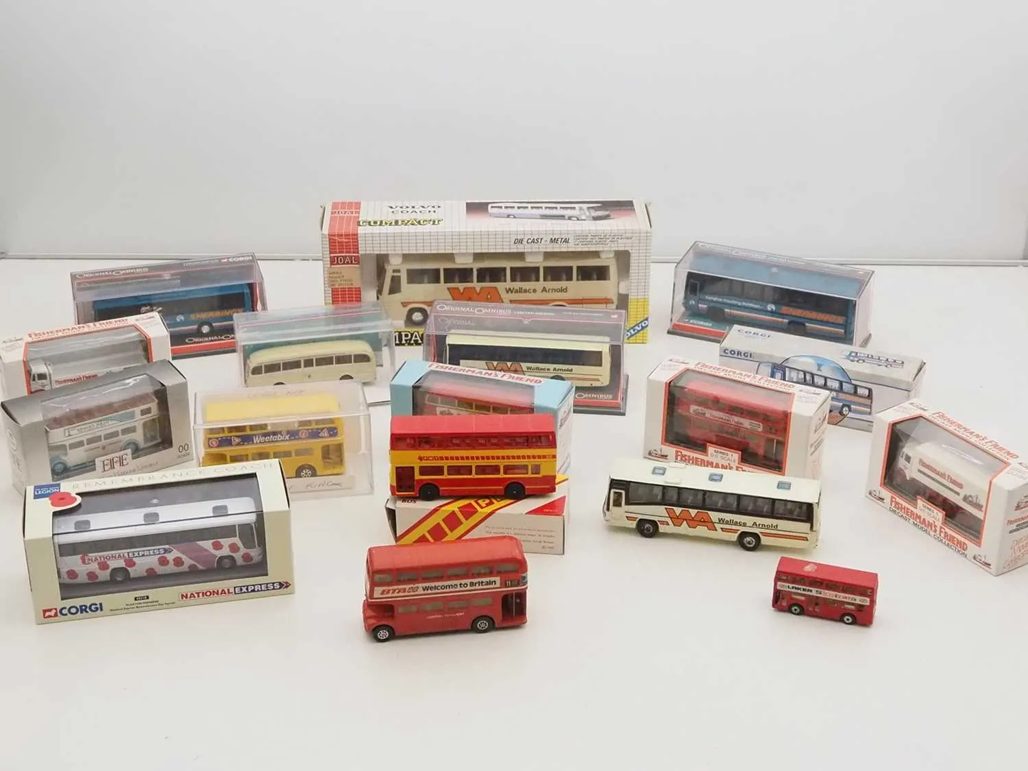48412 diecast bus craftsmanship