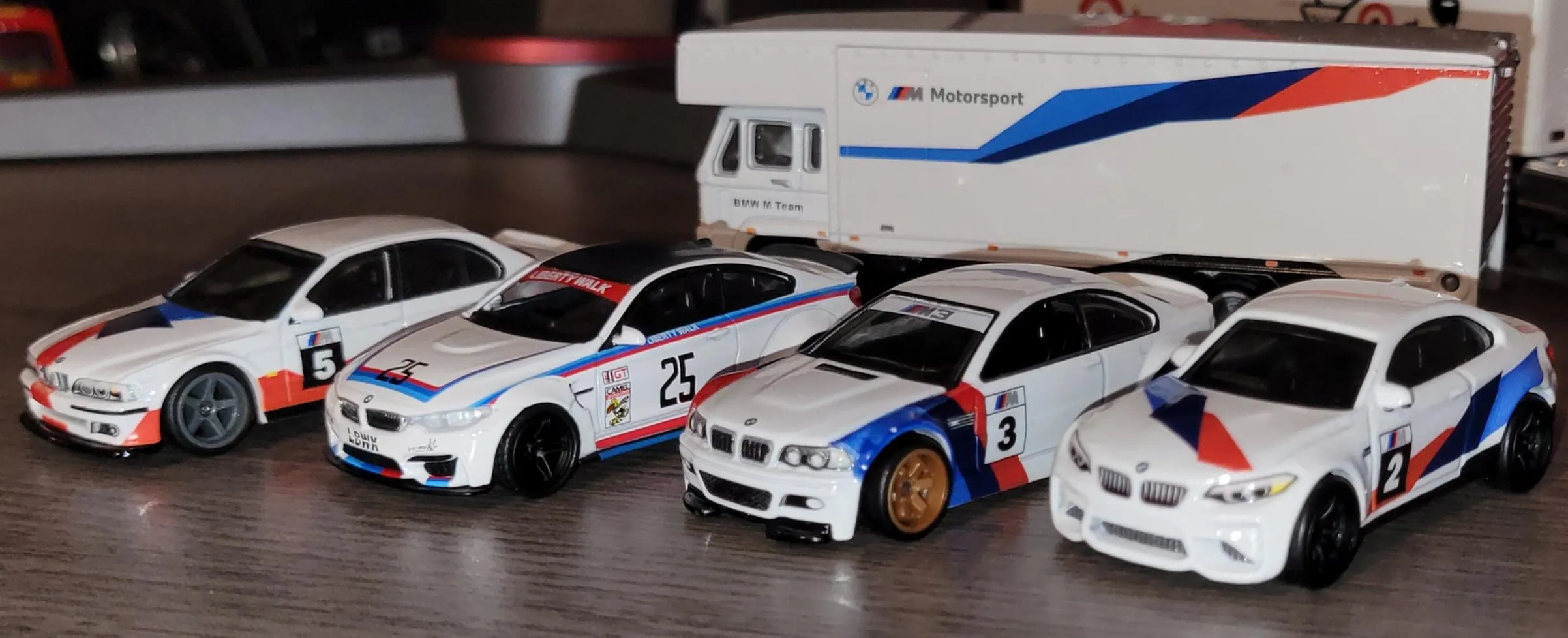 48425 bmw m1 procar diecast
