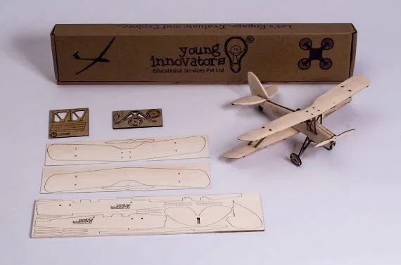 48429 tiger moth model detail